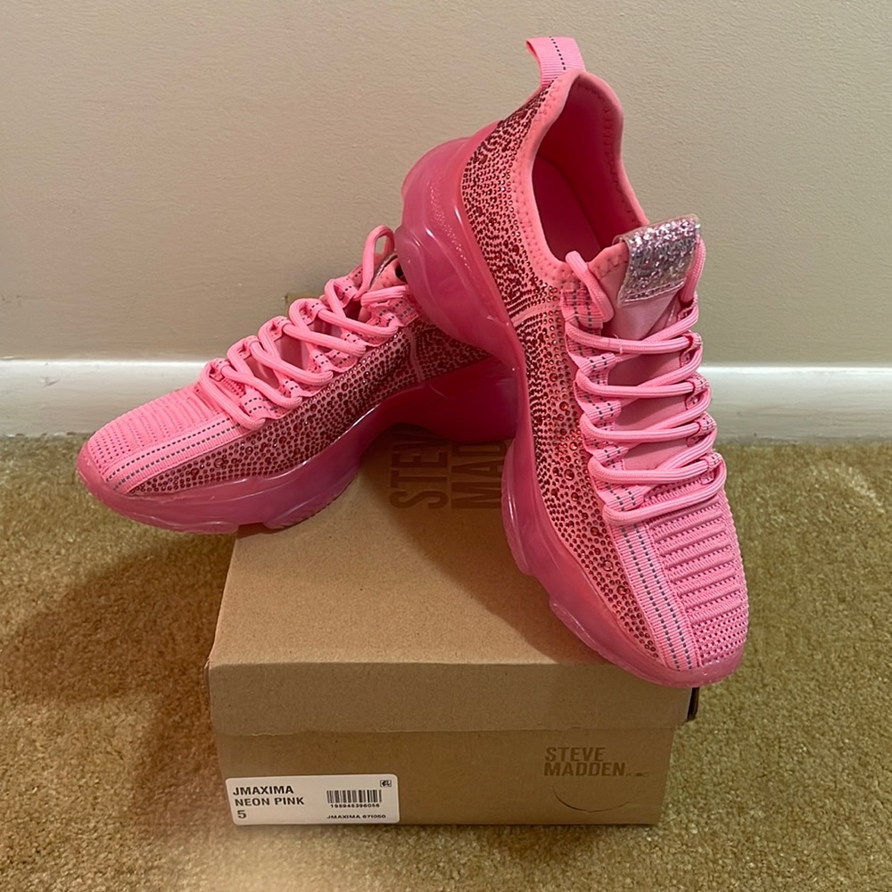 Neon Pink Maxima